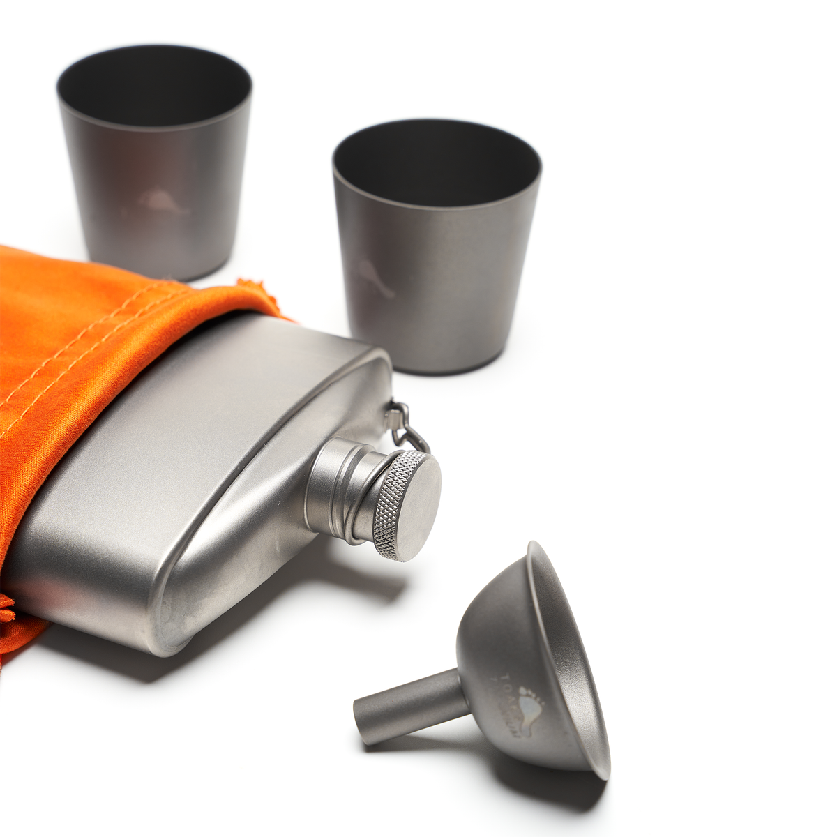TOAKS Titanium Flat Flask Set